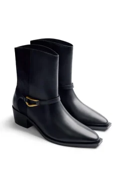 Botines piel by Melyssa Pinto