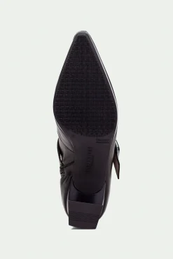 Botín punta fina con hebilla y ojetes ATLANTA