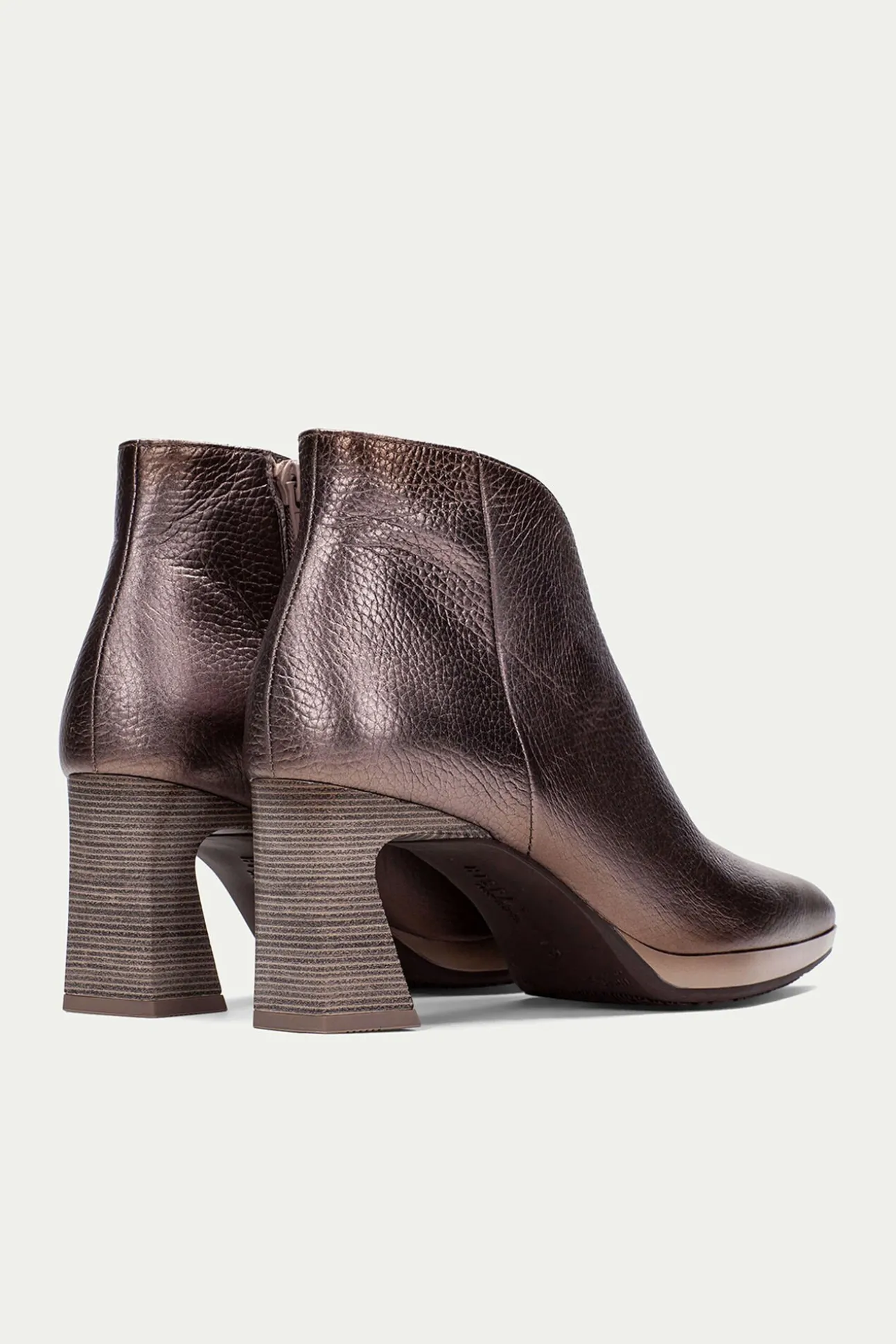 Botín punta fina metalizado ATLANTA