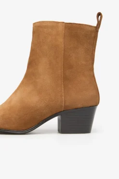 Botín tacón serraje