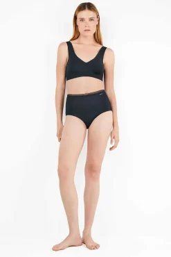 Braga alta básica con galón de encaje