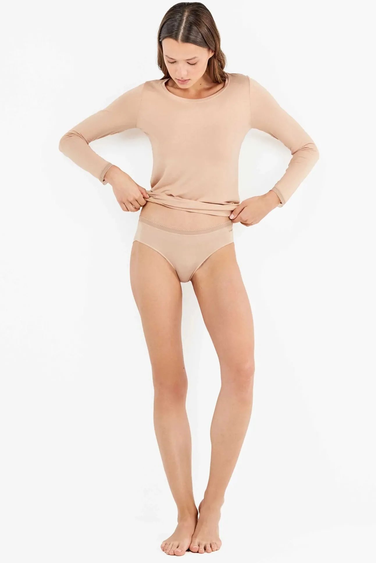 Braga básica midi con galón de encaje