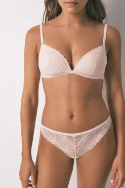 Braga clásica encaje rosa