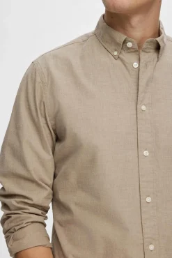 Camisa de manga larga Slim Fit confeccionada con algodón reciclado