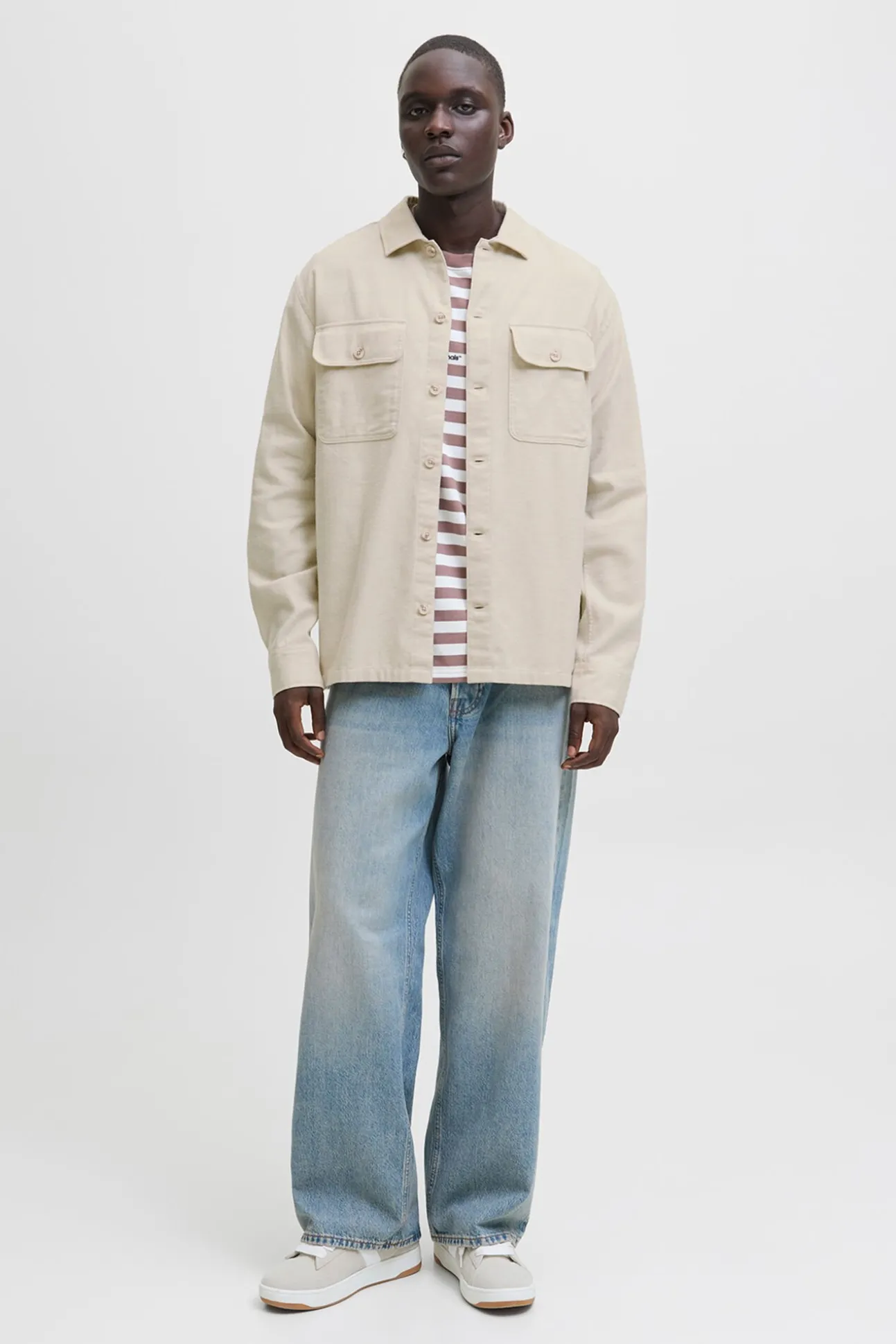 Camisa oversize de corte holgado