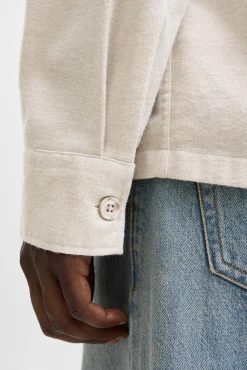 Camisa oversize de corte holgado