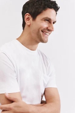 Camiseta básica bolsillo