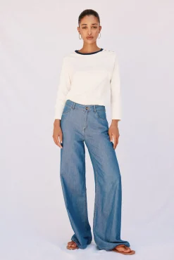 Camiseta básica botones dorados