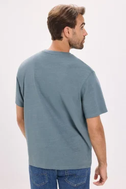 Camiseta básica con estampado frontal