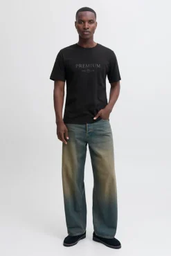 Camiseta básica con logo