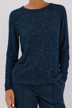 Camiseta básica escote caja