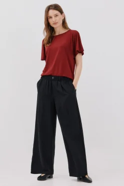 Camiseta básica fluida