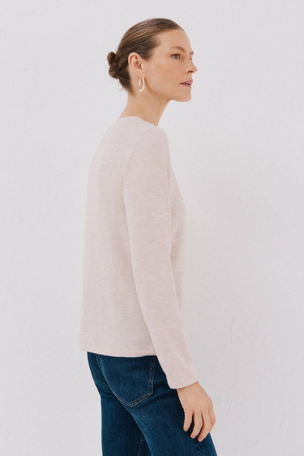 Camiseta caja botones