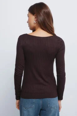 Camiseta canalé escote barca