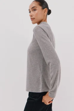 Camiseta con detalle strass