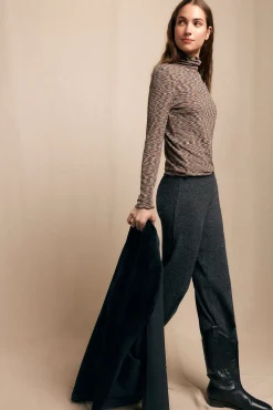 Camiseta cuello alto melange