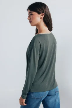 Camiseta cuello lurex