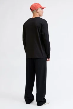 Camiseta de manga studio