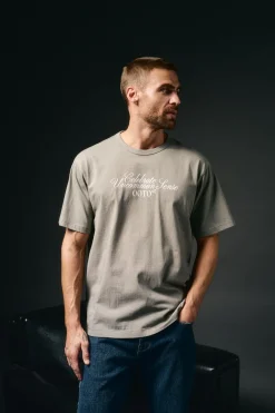 Camiseta gráfica lavada