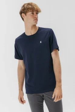 Camiseta logo bordado