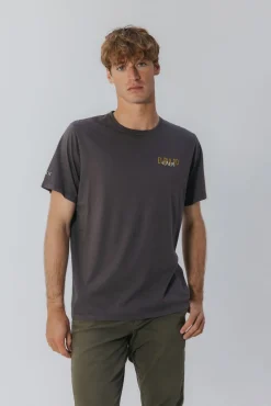 Camiseta logo tejido