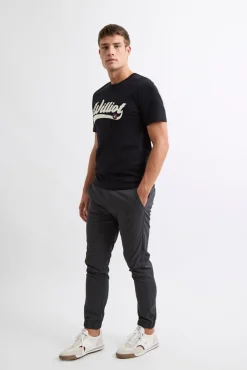 Camiseta Logo Vintage