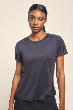 Camiseta negra ultraligera