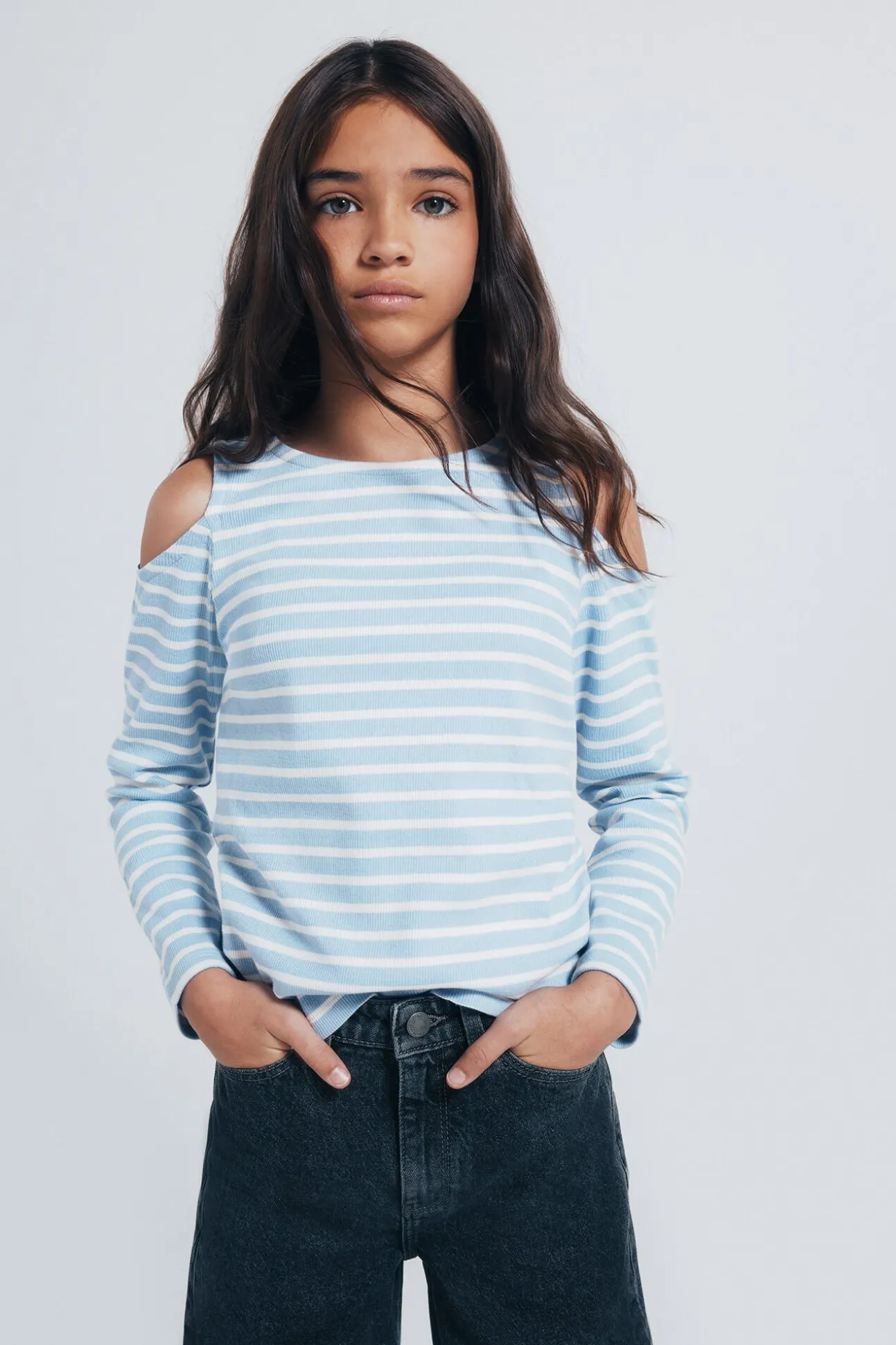 Camiseta rib hombros descubiertos niña