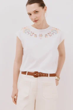 Camiseta sin mangas estampada y bordada