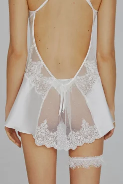 Camisón Ivette Bridal de satén con tanga en blanco