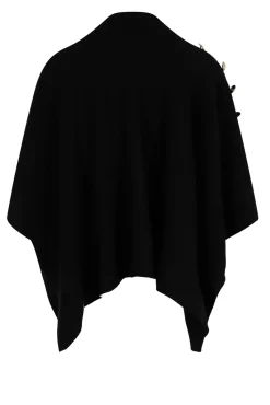 Capa con cuello alto