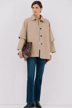 Capa en tejido gabardina