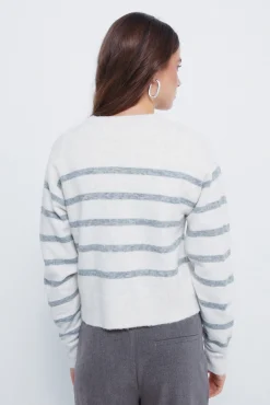 Cardigan botones cuello redondo