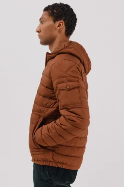 Cazadora acolchada ultralight con capucha