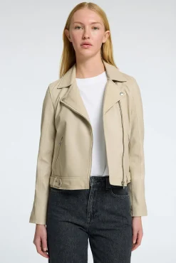 Cazadora Biker Cropped 100% piel.