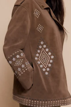 Cazadora biker efecto piel bordada