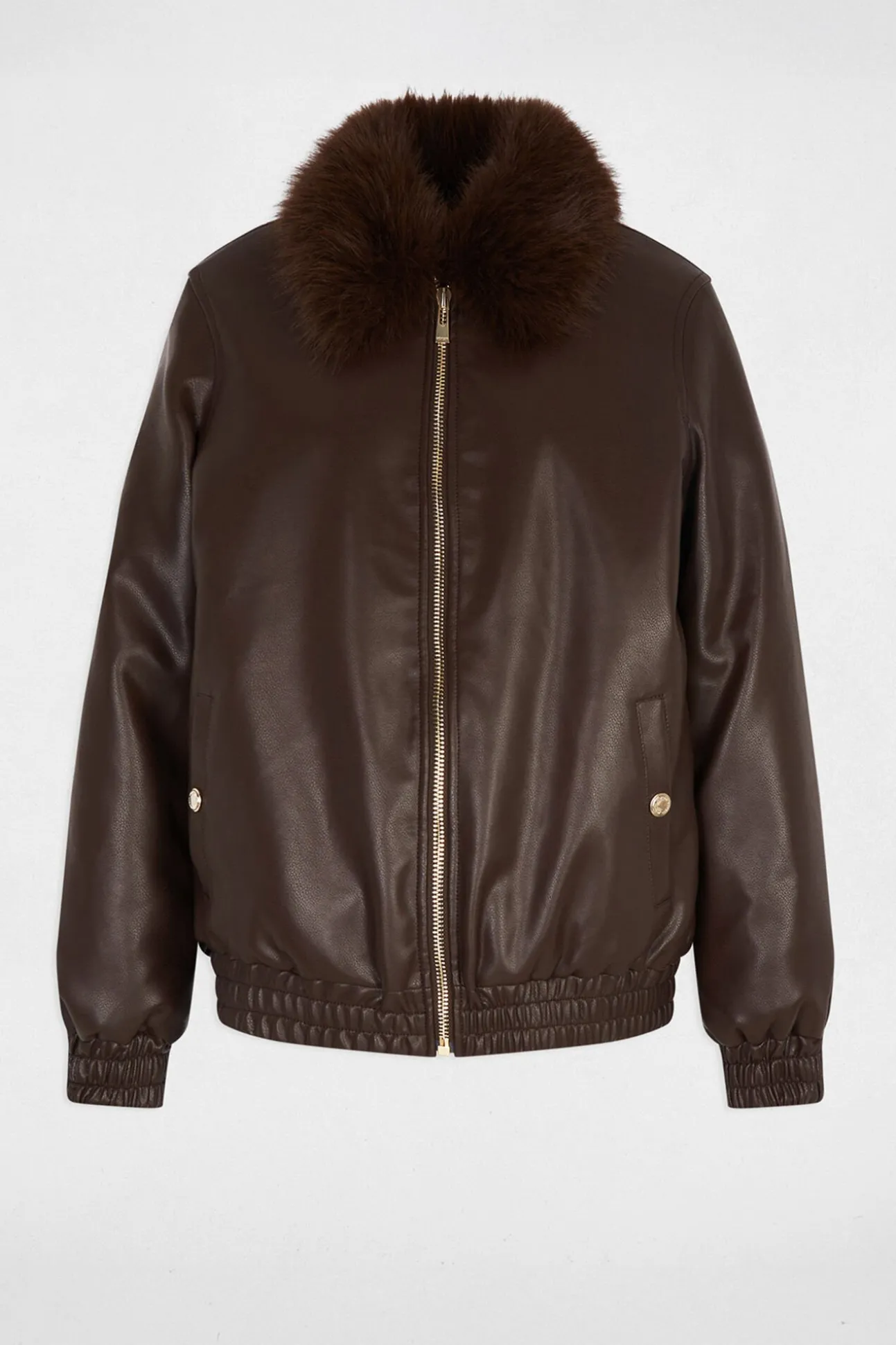 Cazadora corta con cuello de pelo