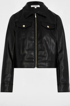 Cazadora corta cuero sintético