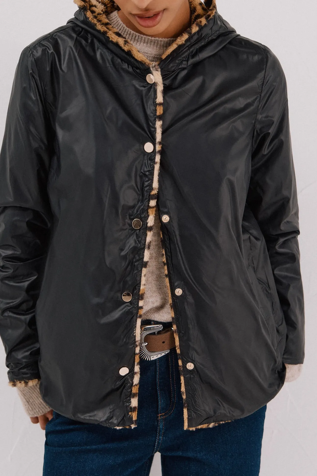 Cazadora corta reversible efecto pelo