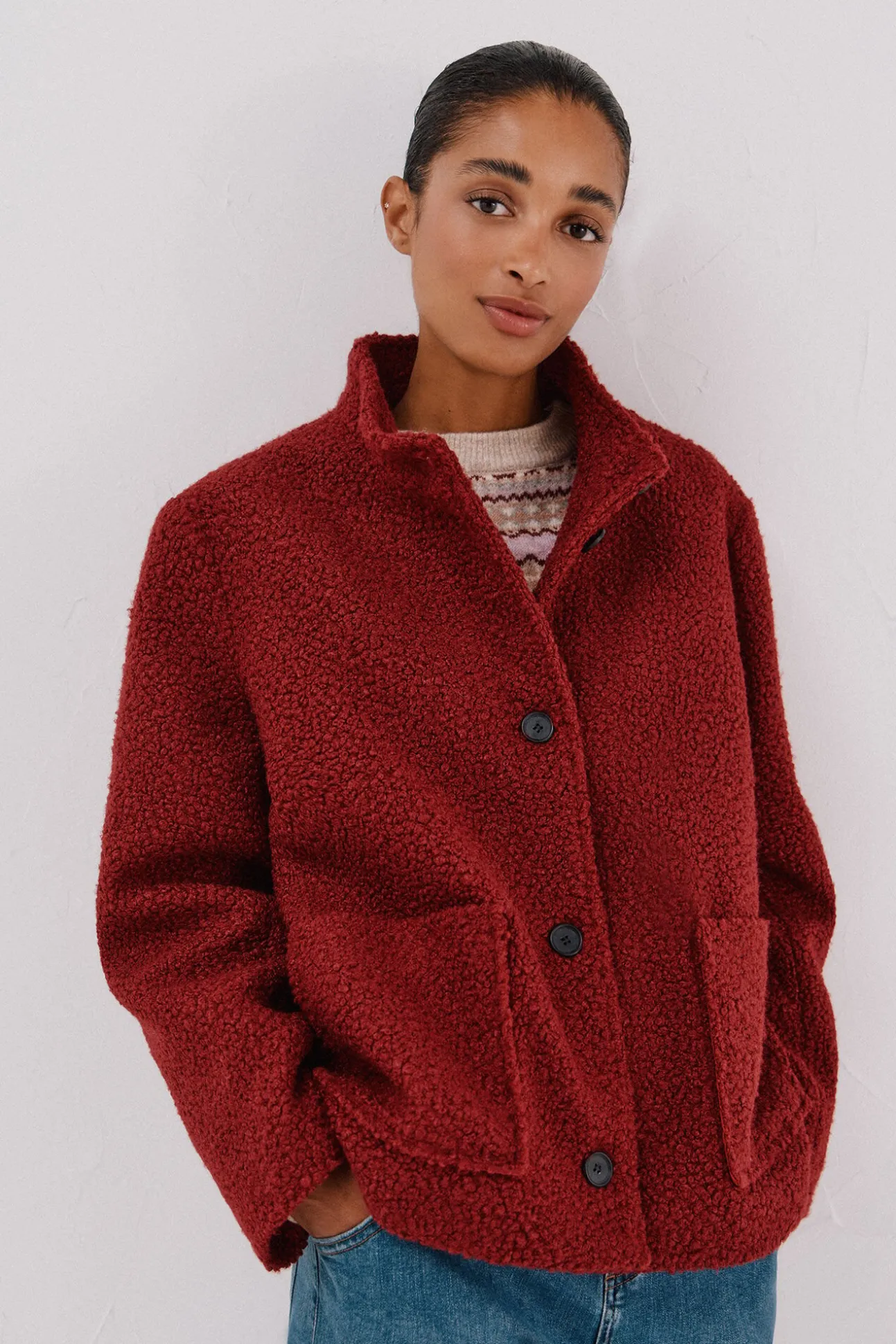 Cazadora corta tejido suave