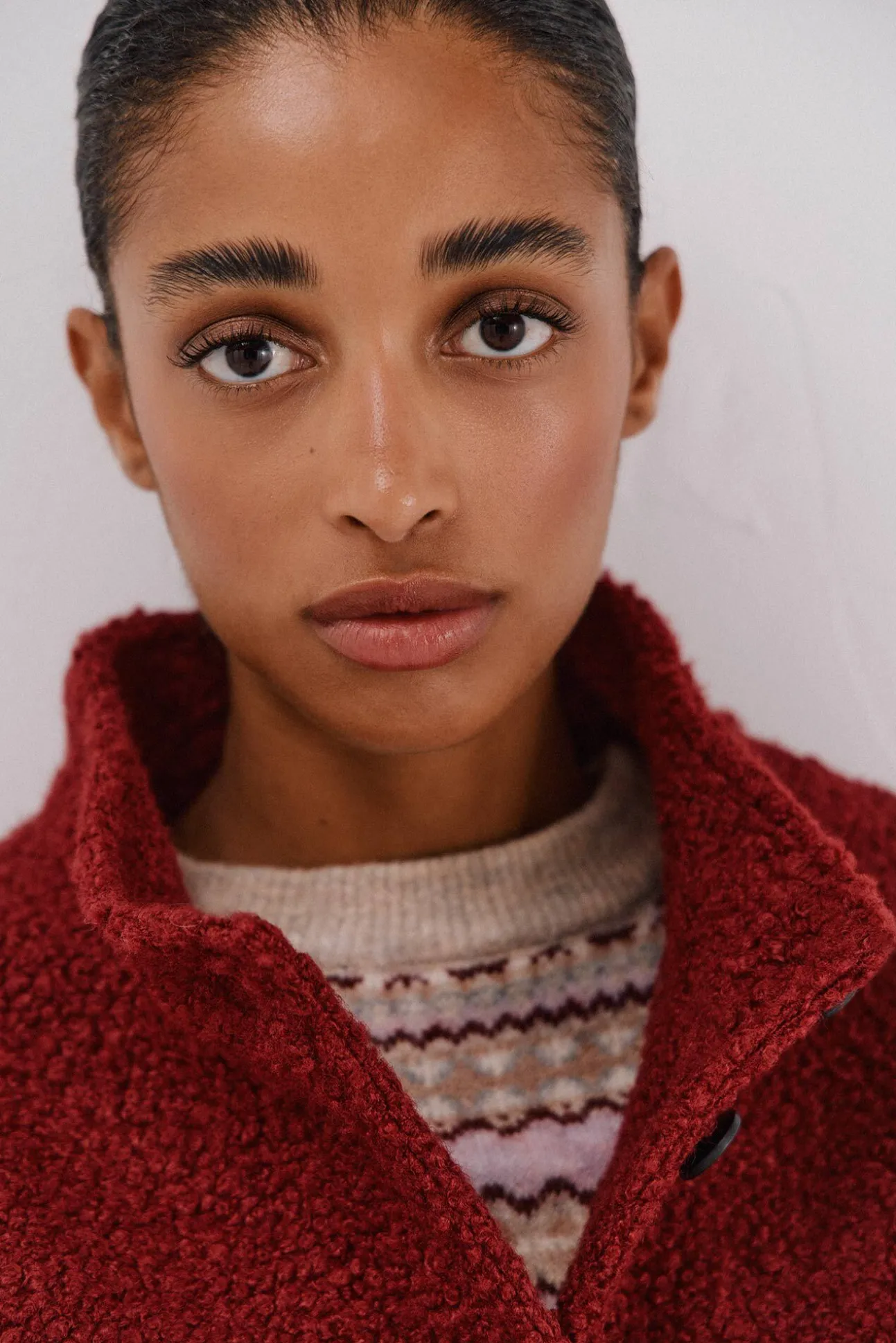 Cazadora corta tejido suave