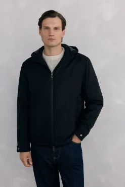 Cazadora cremallera con capucha