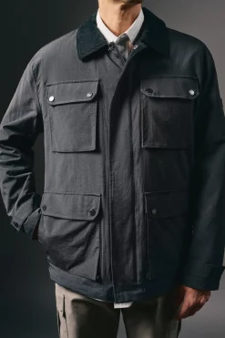 Cazadora cuatro bolsillos