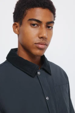 Cazadora cuello pana