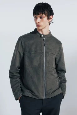 Cazadora efecto ante