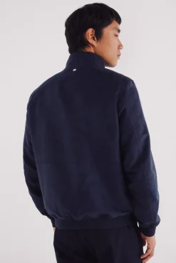 Cazadora efecto ante