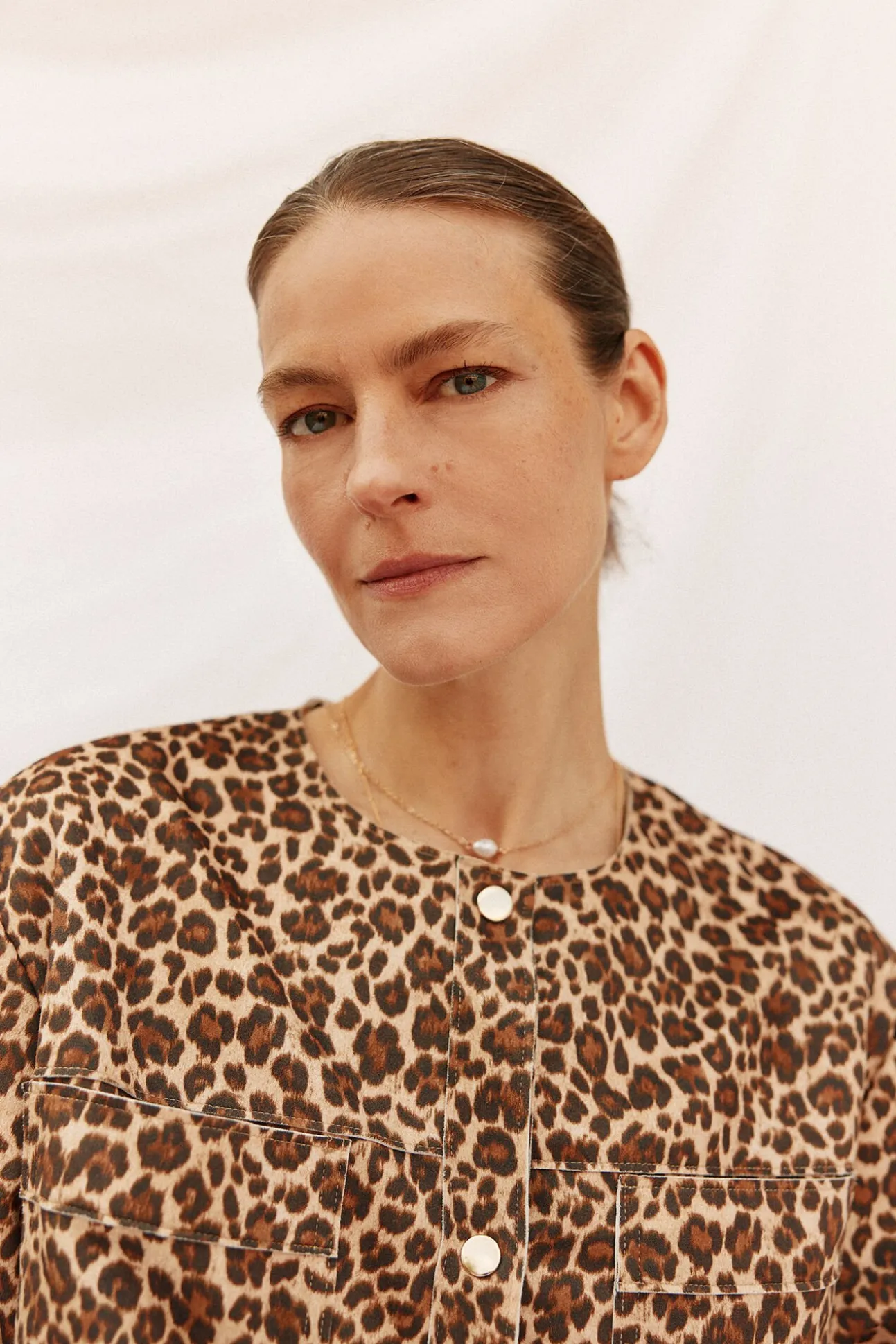 Cazadora efecto piel