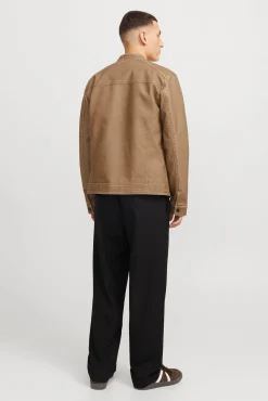 Cazadora efecto piel