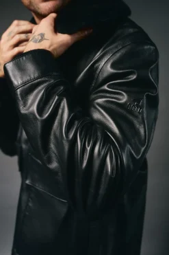 Cazadora piel cuello camisero