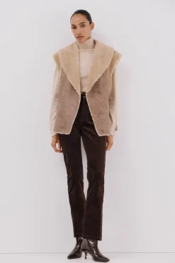 Chaleco efecto doble faz